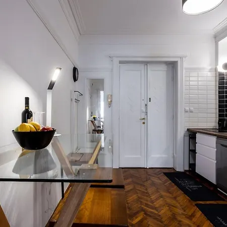 Elegant, Chique & Spacious Boho Loft