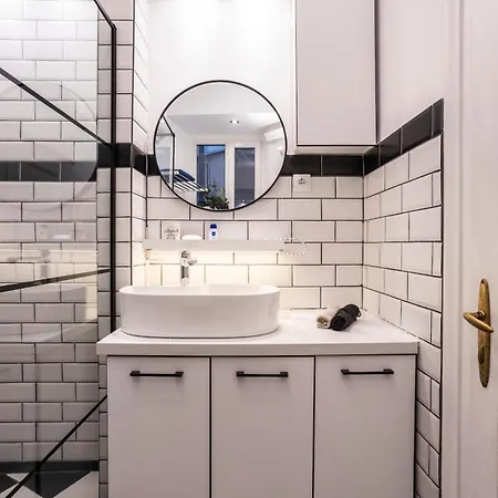 Elegant, Chique & Spacious Boho Loft Appartamento *