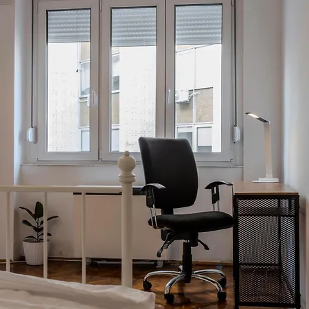 Elegant, Chique & Spacious Boho Loft * Beograd