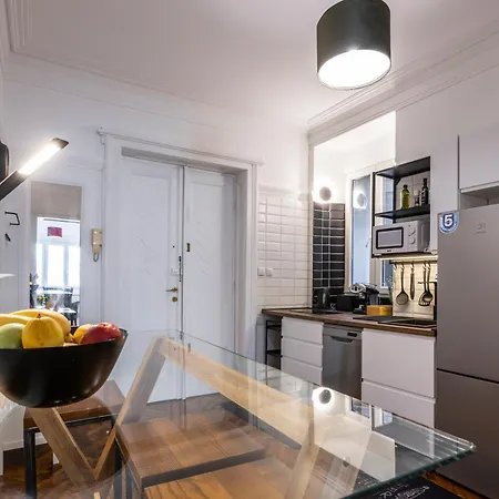 Elegant, Chique & Spacious Boho Loft Apartament *