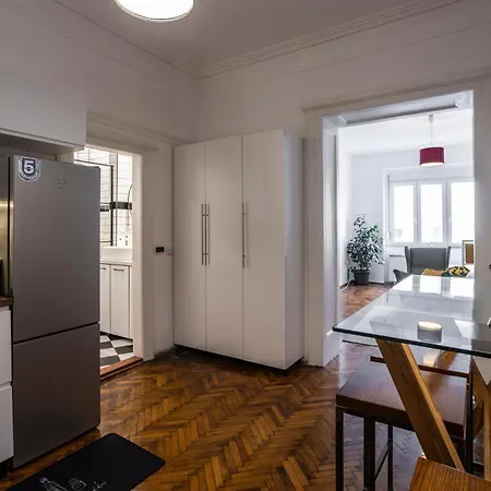 Elegant, Chique & Spacious Boho Loft * Beograd