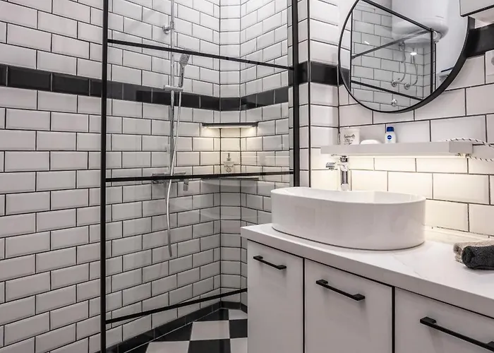 Elegant, Chique & Spacious Boho Loft