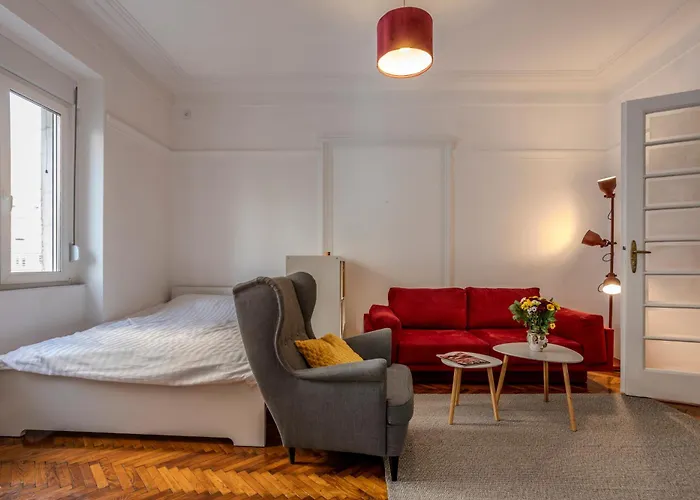 Elegant, Chique & Spacious Boho Loft *