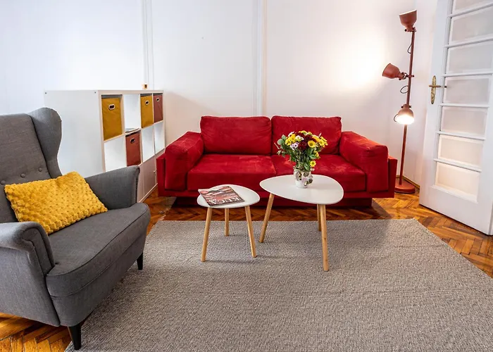 Elegant, Chique & Spacious Boho Loft Apartament